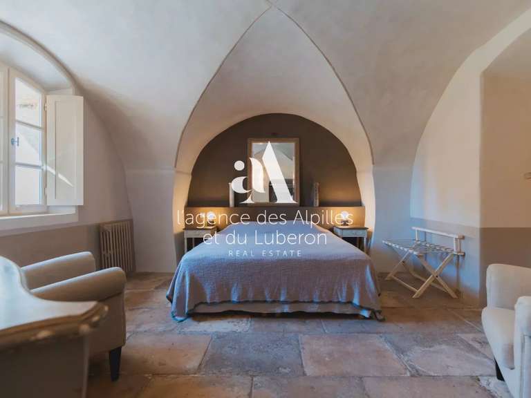 Maison Goult - 7 chambres - 376m²