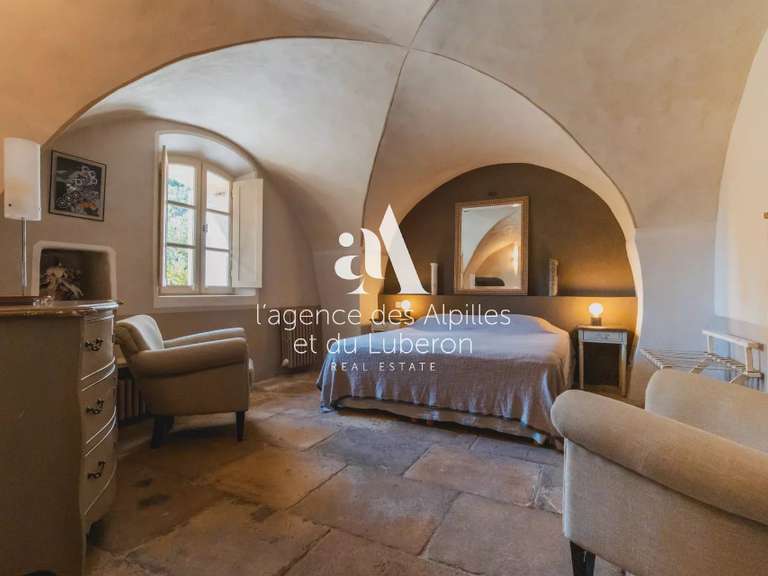 Maison Goult - 7 chambres - 376m²