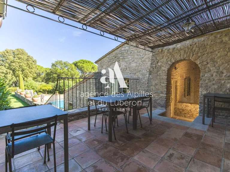 Maison Goult - 7 chambres - 376m²
