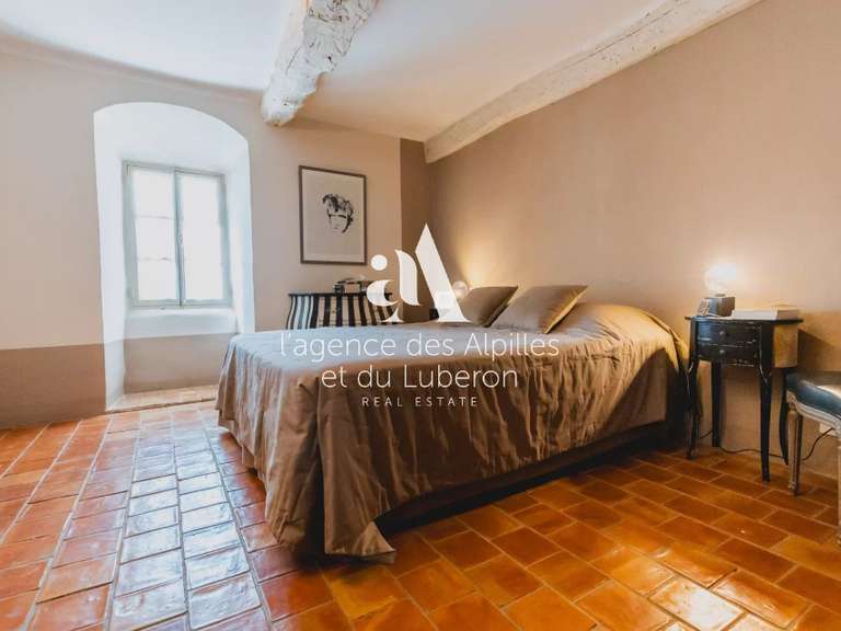 Maison Goult - 7 chambres - 376m²