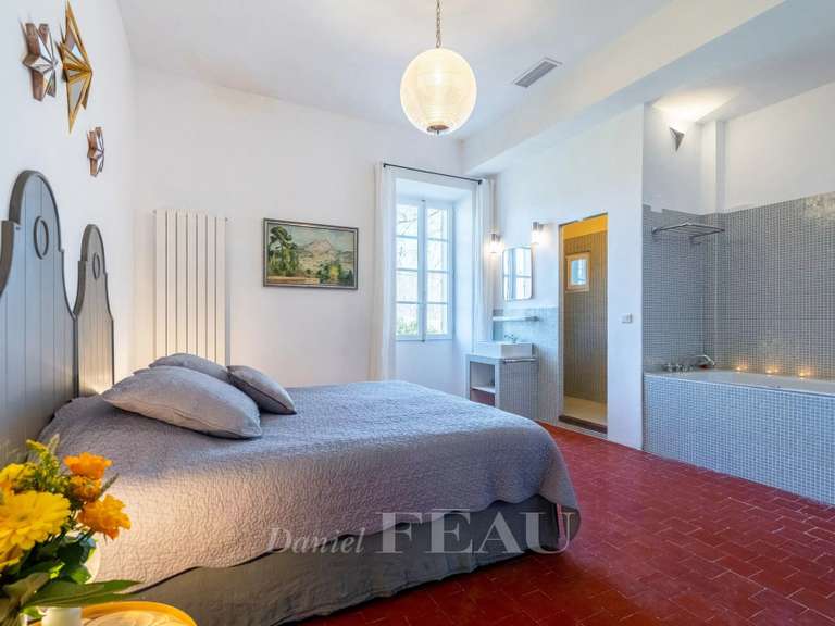 Maison Goult - 10 chambres - 600m²