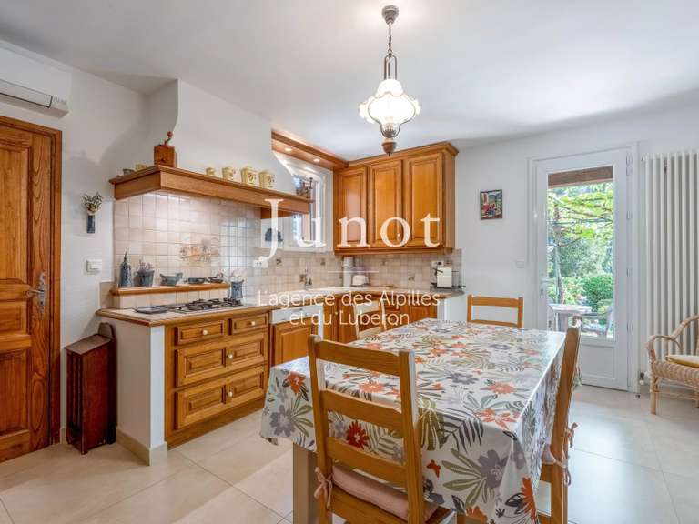 Maison Goult - 3 chambres - 137m²