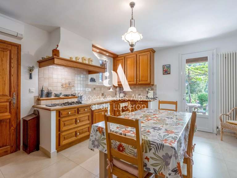 Maison Goult - 3 chambres - 137m²