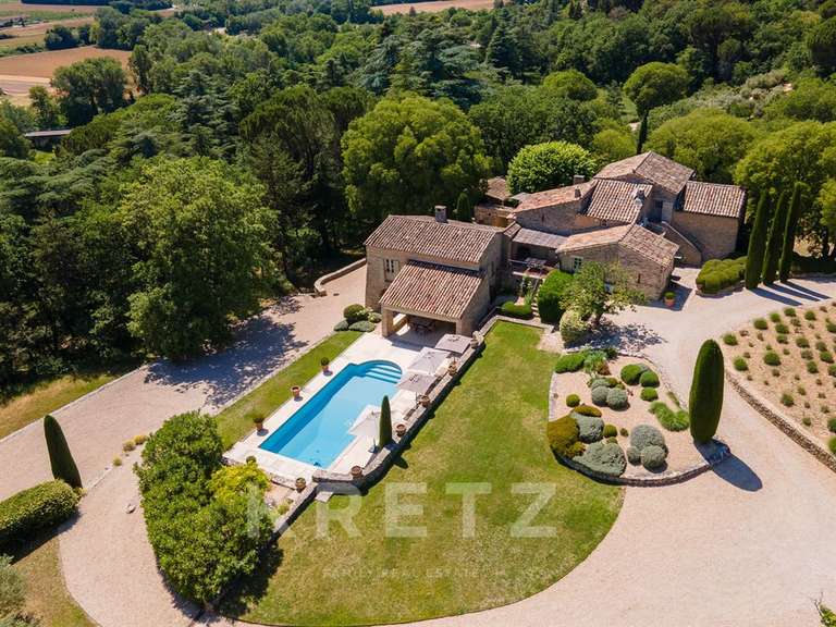 Maison Goult - 7 chambres - 450m²