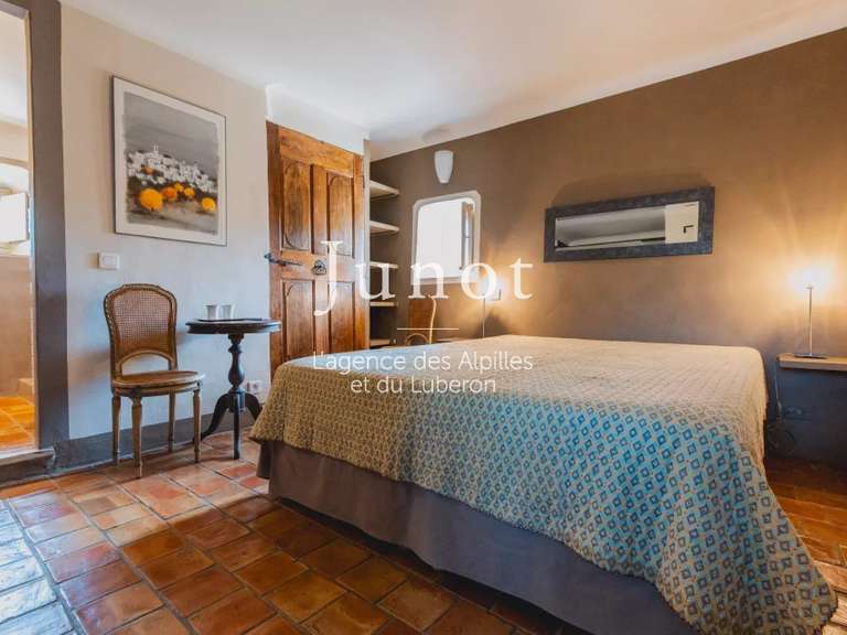 Maison Goult - 7 chambres - 376m²