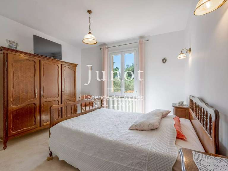 Maison Goult - 3 chambres - 137m²