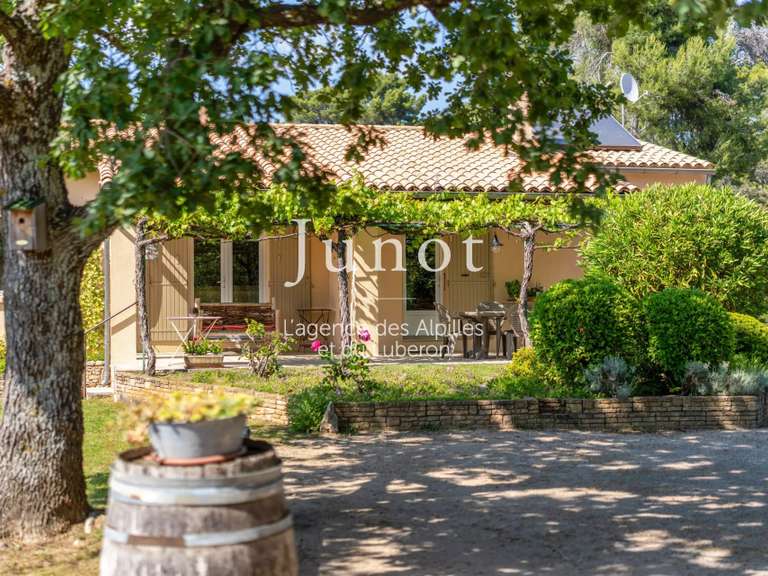 Maison Goult - 3 chambres - 137m²