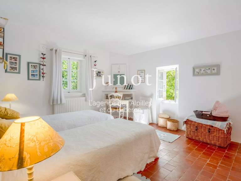Maison Goult - 6 chambres - 322m²