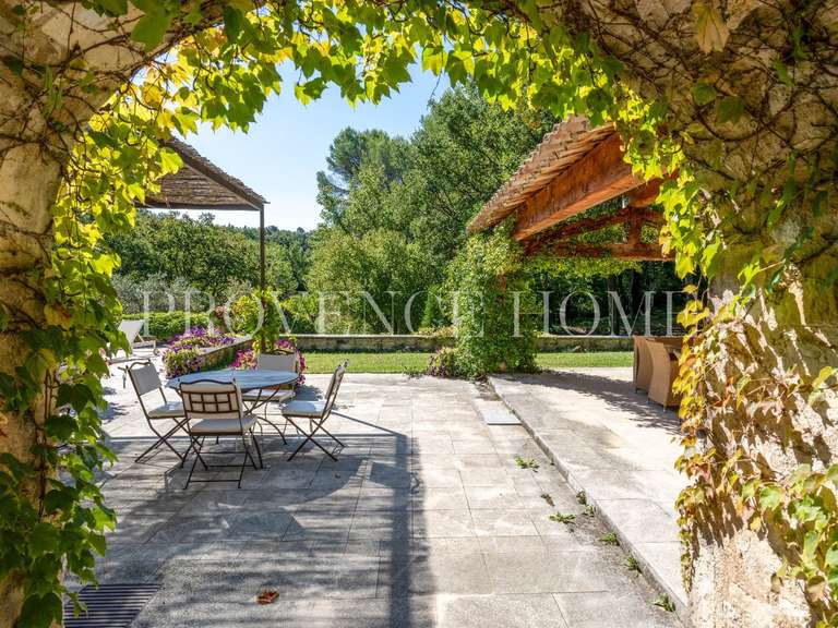 Propriété Goult - 9 chambres - 623m²