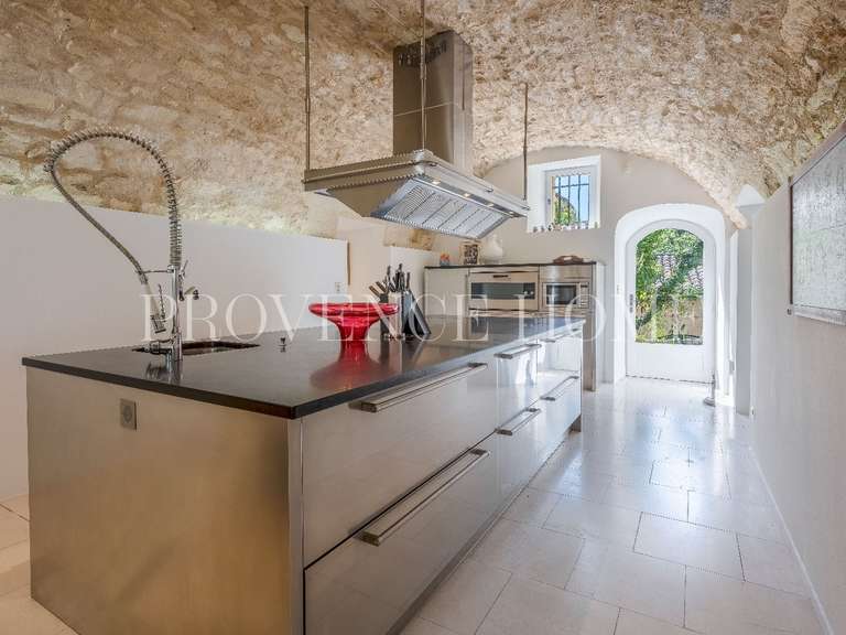 Propriété Goult - 9 chambres - 623m²