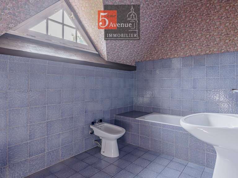 House Gouvieux - 4 bedrooms - 150m²