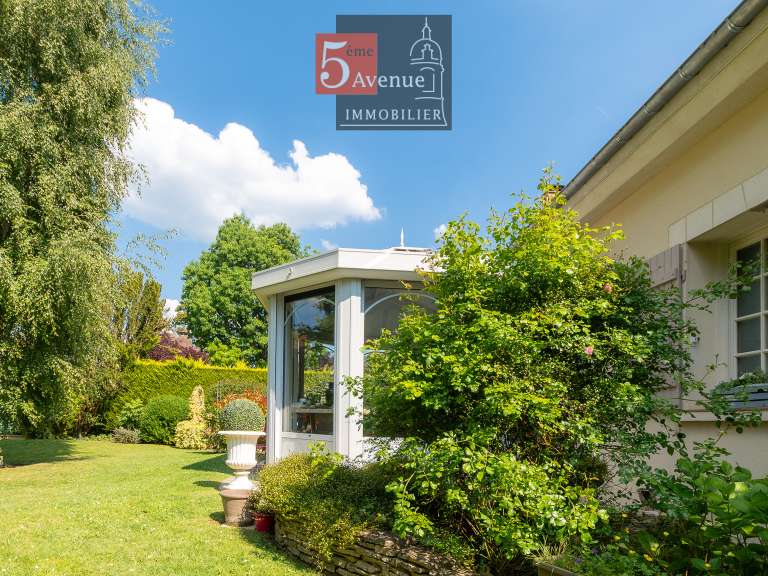 House Gouvieux - 4 bedrooms - 175m²