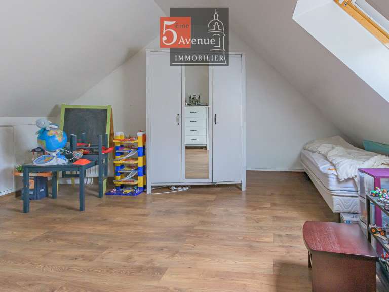 House Gouvieux - 4 bedrooms - 145m²