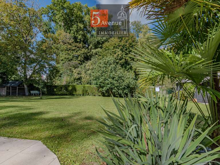 House Gouvieux - 5 bedrooms - 250m²