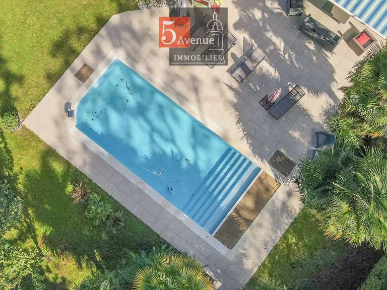 House Gouvieux - 5 bedrooms - 250m²