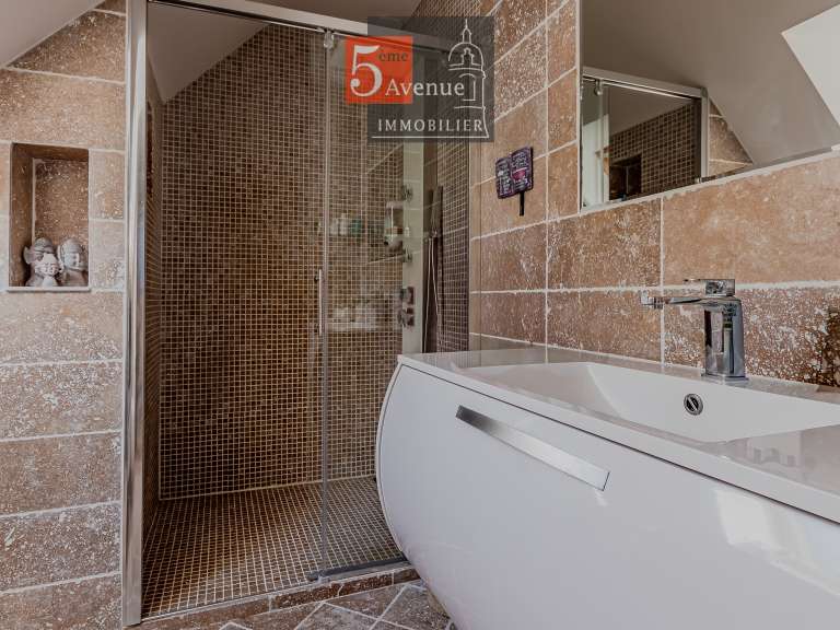 House Gouvieux - 5 bedrooms - 250m²