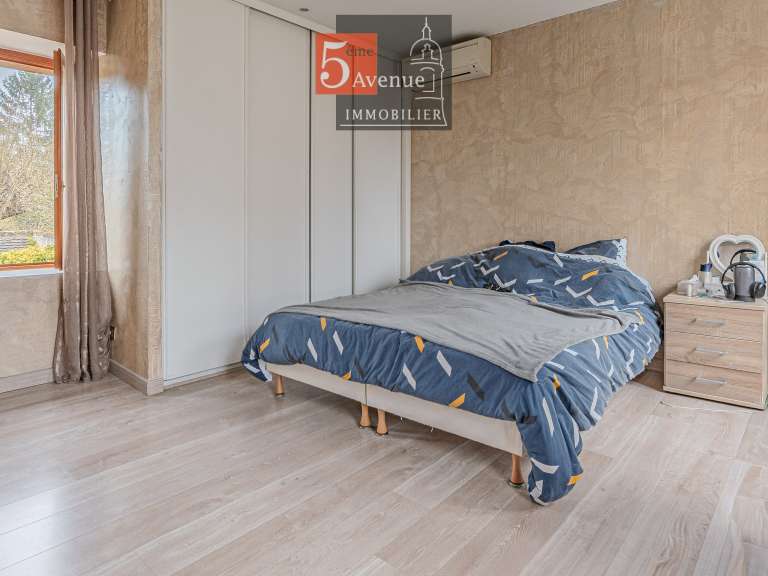 House Gouvieux - 3 bedrooms - 142m²