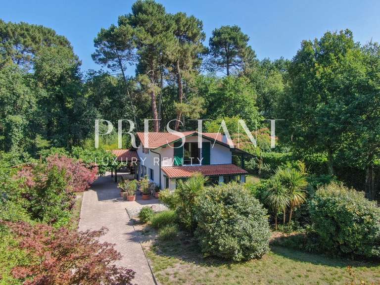 House Gradignan - 4 bedrooms - 190m²