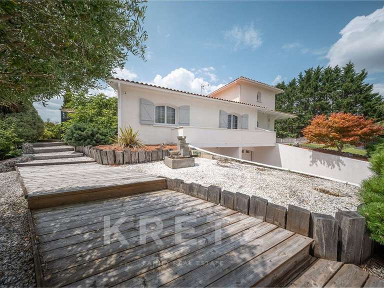 House Gradignan - 5 bedrooms - 260m²