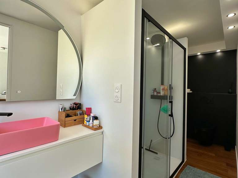 Maison Gradignan - 4 chambres - 270m²