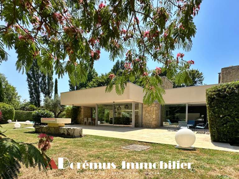 Maison Gradignan - 4 chambres - 270m²