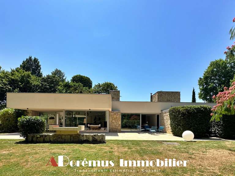 Maison Gradignan - 4 chambres - 270m²