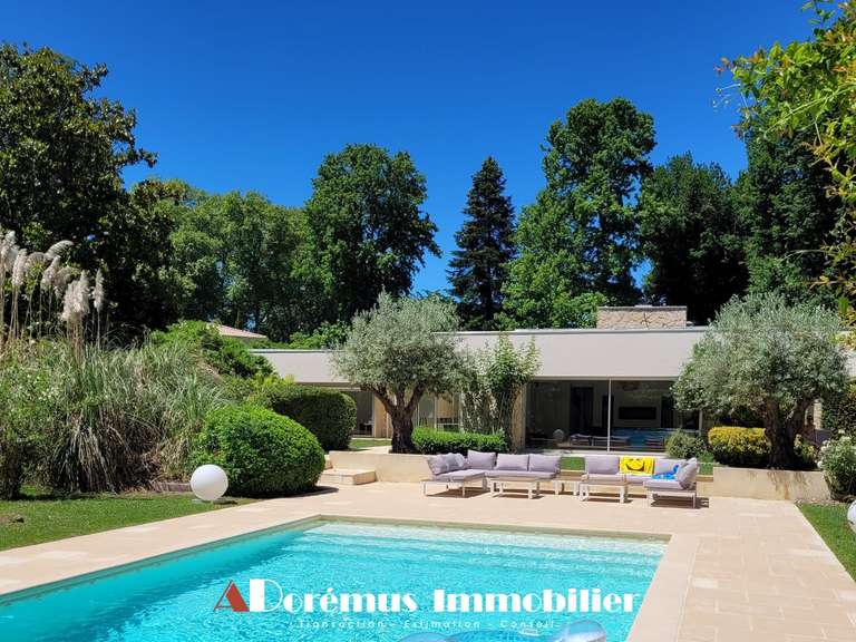 Maison Gradignan - 4 chambres - 270m²