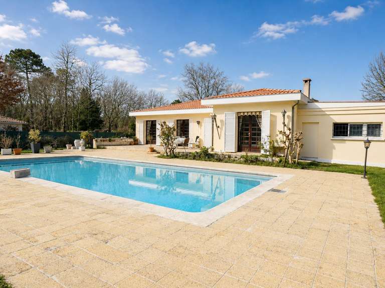 Maison Gradignan - 4 chambres - 200m²