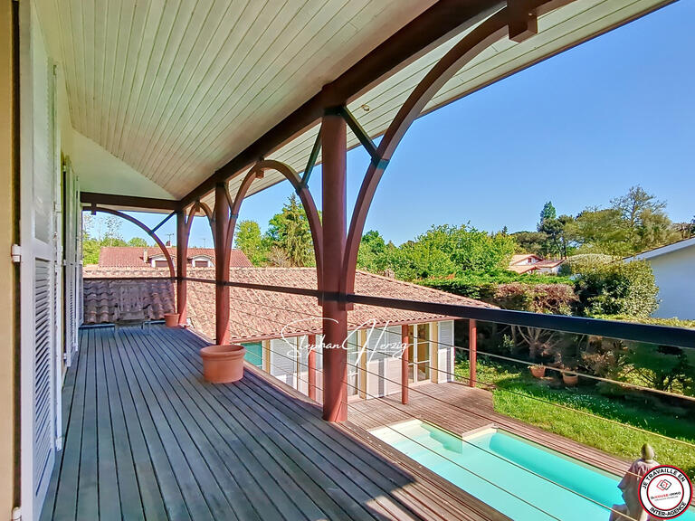 Villa Gradignan - 5 bedrooms - 200m²