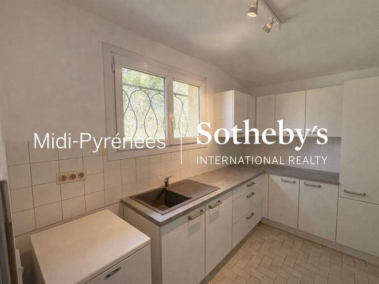 Maison Gragnague - 5 chambres - 190m²