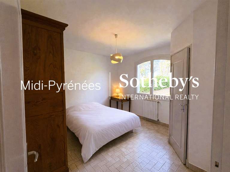 Maison Gragnague - 5 chambres - 190m²