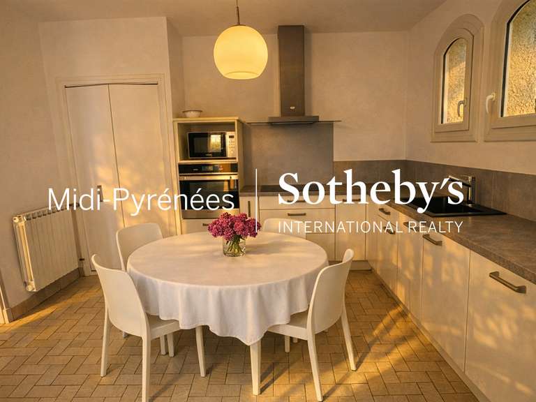 Maison Gragnague - 5 chambres - 190m²