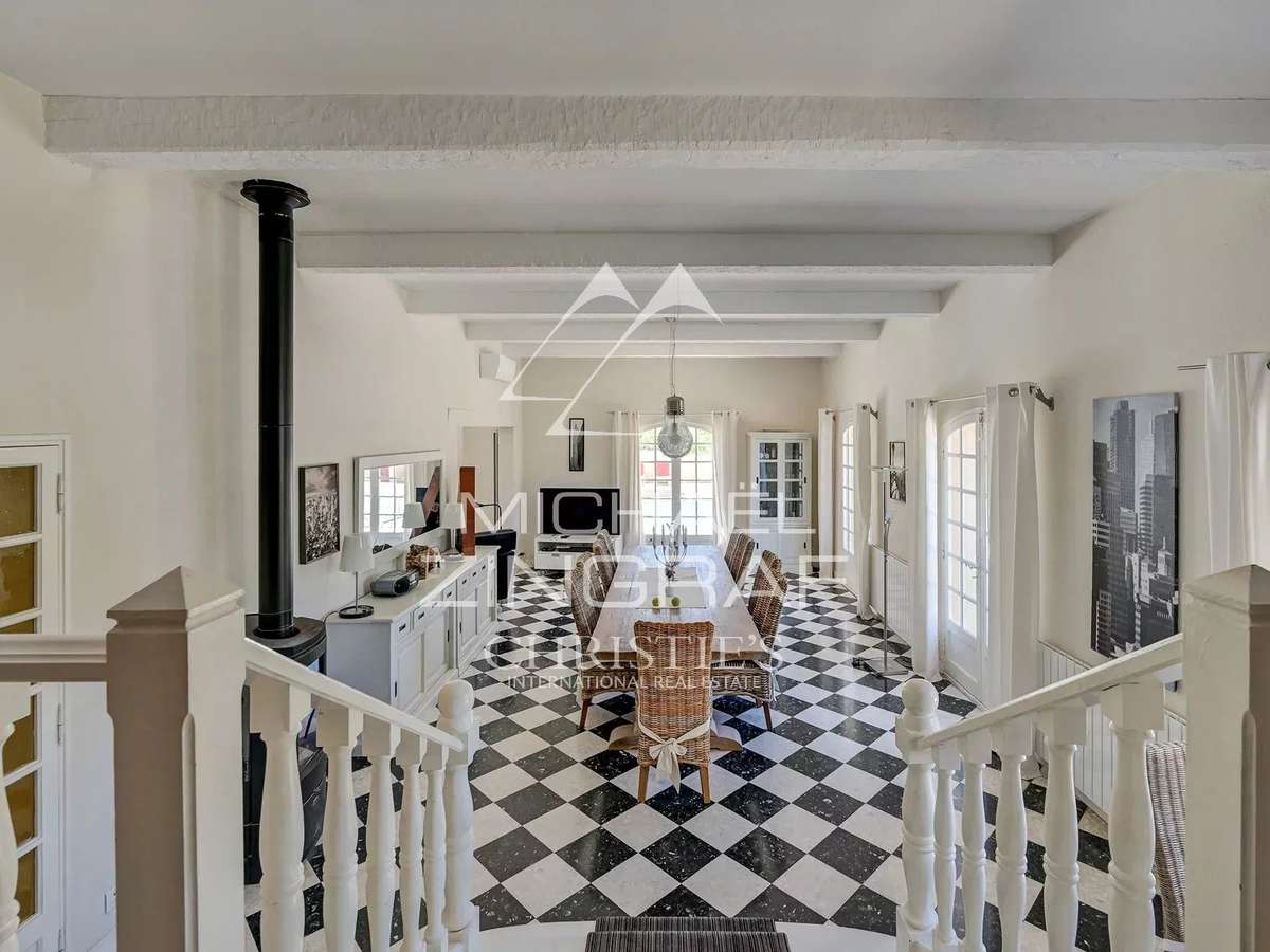 House Grambois