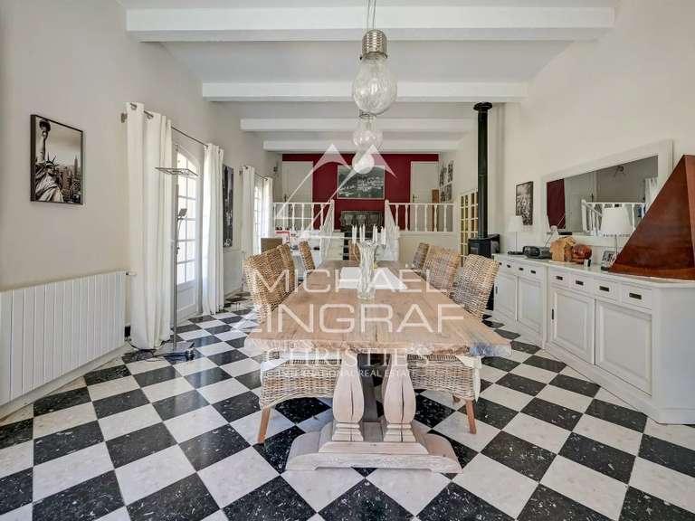 House Grambois - 5 bedrooms - 300m²