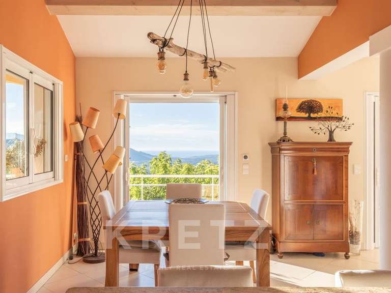 Maison Granace - 5 chambres - 221m²