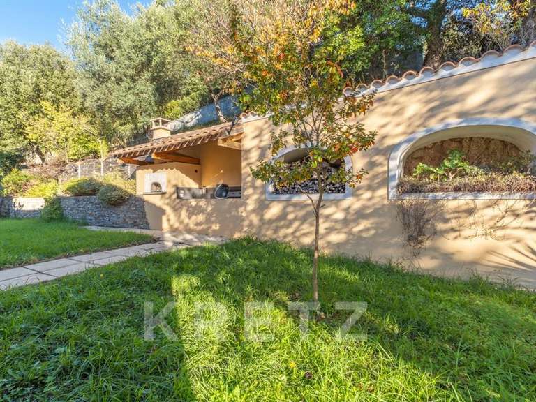 Maison Granace - 5 chambres - 221m²