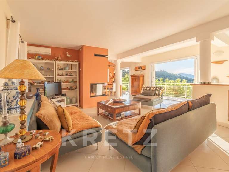 Maison Granace - 5 chambres - 221m²