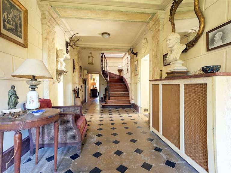 House Grandcamp-Maisy - 12 bedrooms - 592m²