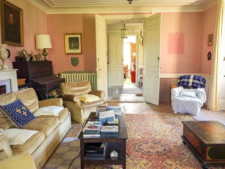House Grandcamp-Maisy - 12 bedrooms - 592m²