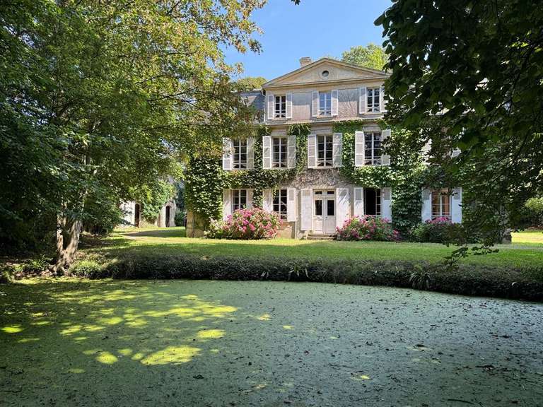 Maison Grandcamp-Maisy - 12 chambres - 592m²
