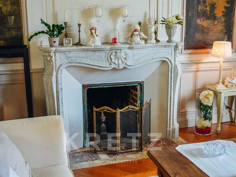 Castle Grandchamps-des-Fontaines - 7 bedrooms - 500m²