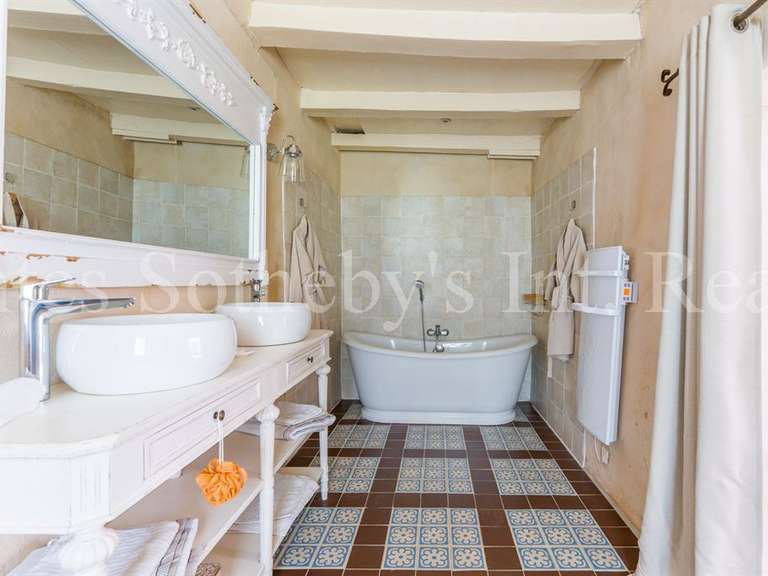 Maison Grandchamps-des-Fontaines - 6 chambres - 490m²