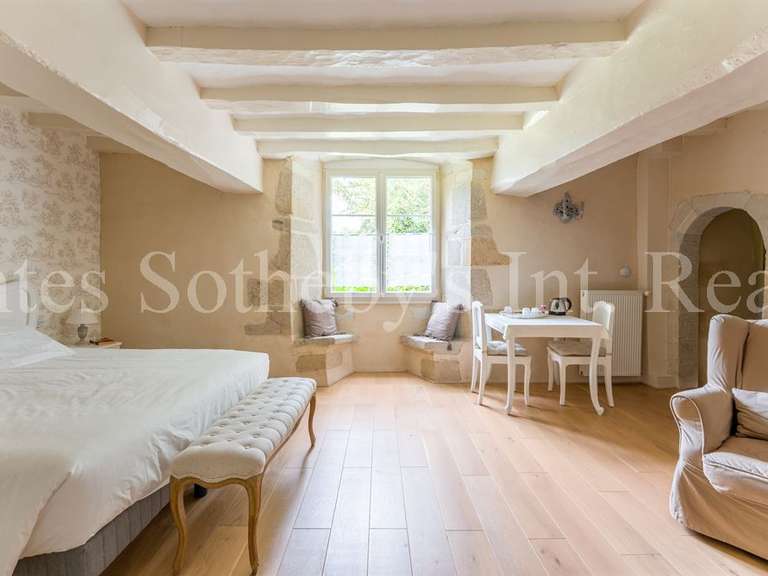 Maison Grandchamps-des-Fontaines - 6 chambres - 490m²