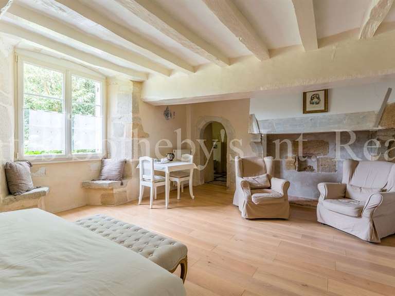 Maison Grandchamps-des-Fontaines - 6 chambres - 490m²