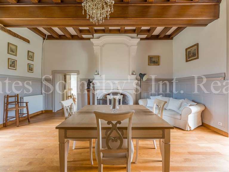 Maison Grandchamps-des-Fontaines - 6 chambres - 490m²