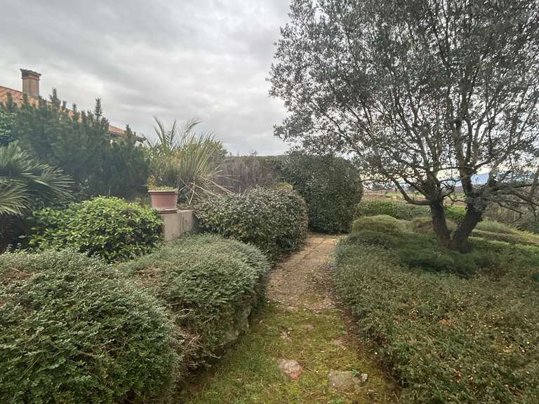 Maison Granges-les-Beaumont - 4 chambres - 190m²