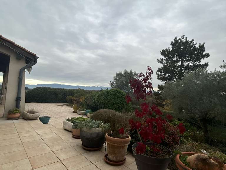 Maison Granges-les-Beaumont - 4 chambres - 190m²