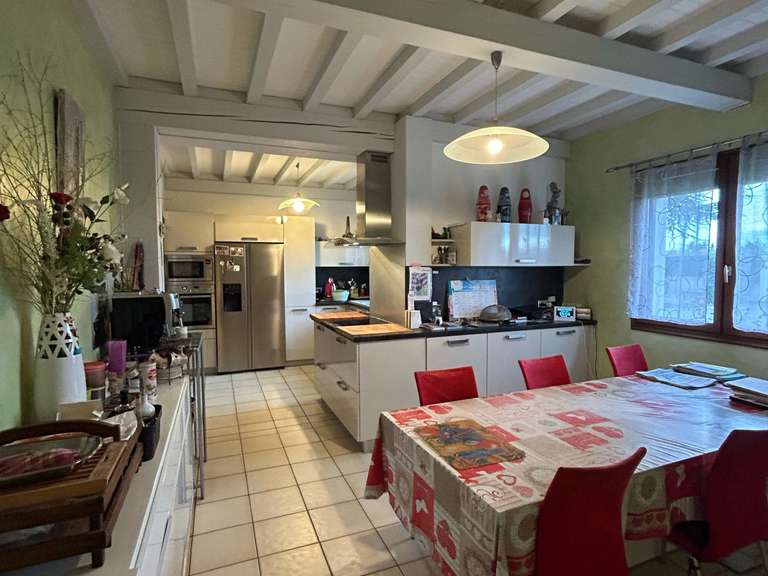Maison Granges-les-Beaumont - 4 chambres - 190m²