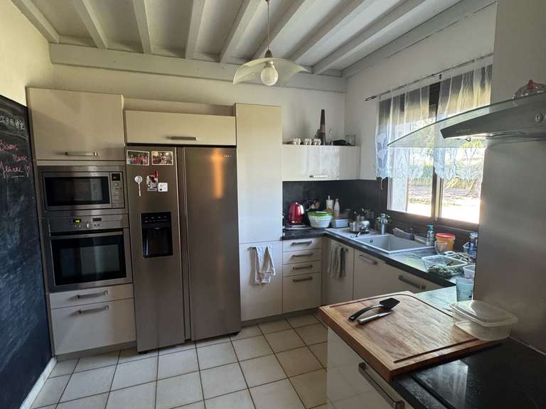 House Granges-les-Beaumont - 4 bedrooms - 190m²