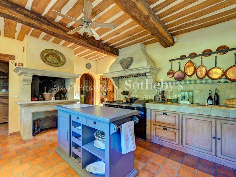 Maison Grans - 4 chambres - 300m²
